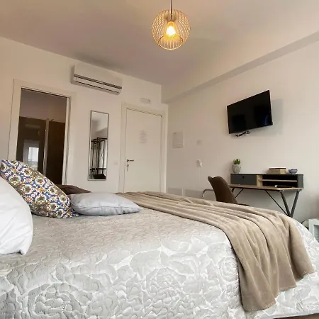 Carulli ゲストハウス 3*