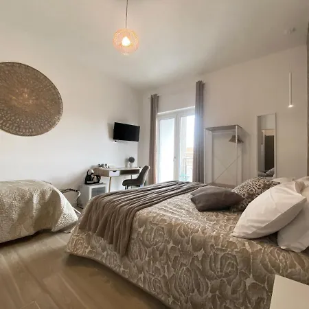 Carulli Guest house *